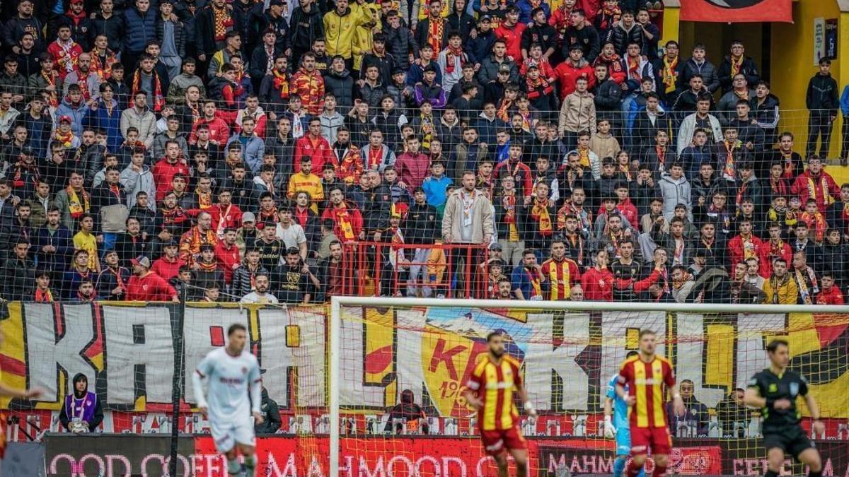 Kayserispor Başkanı'ndan flaş açıklama: Güçlü şekilde döneceğine inancımız tamdır