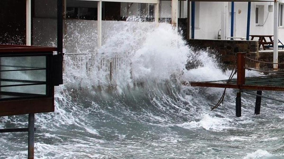 Meteoroloji uyardı: Ege Denizi’nde fırtına bekleniyor