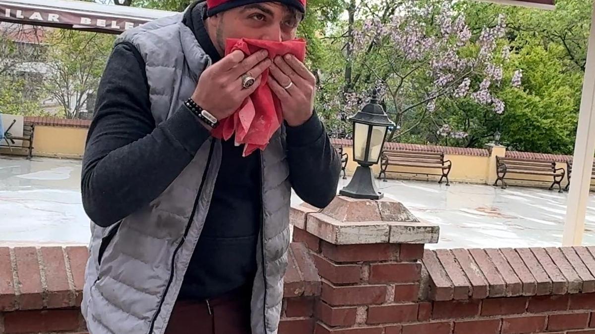 Avcılar'daki yıkımda bayrak hassasiyeti