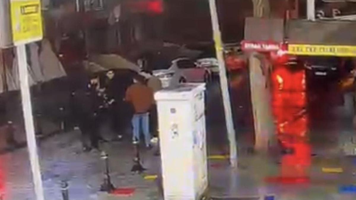 Bahçelievler'de kız arkadaşının doğum gününde çıkan kıskançlık kavgasında öldü; 3 kişi yaralandı