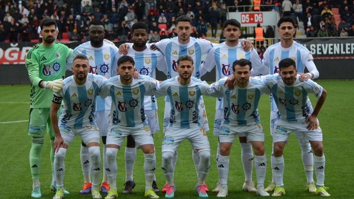 Erzurumspor'da Serkan Özbalta güvendi, Sefa Akgün zirve yaptı