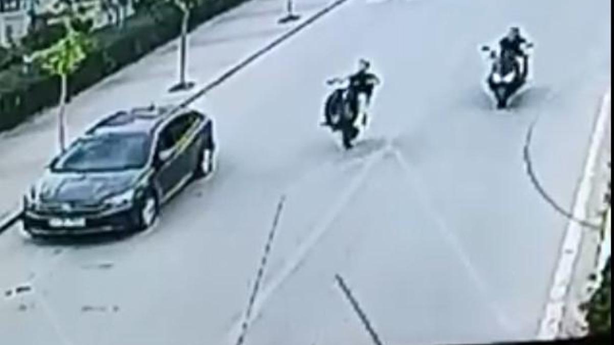 Trafikte tek teker üzerinde motosiklet kullanan sürücüye 56 bin lira ceza