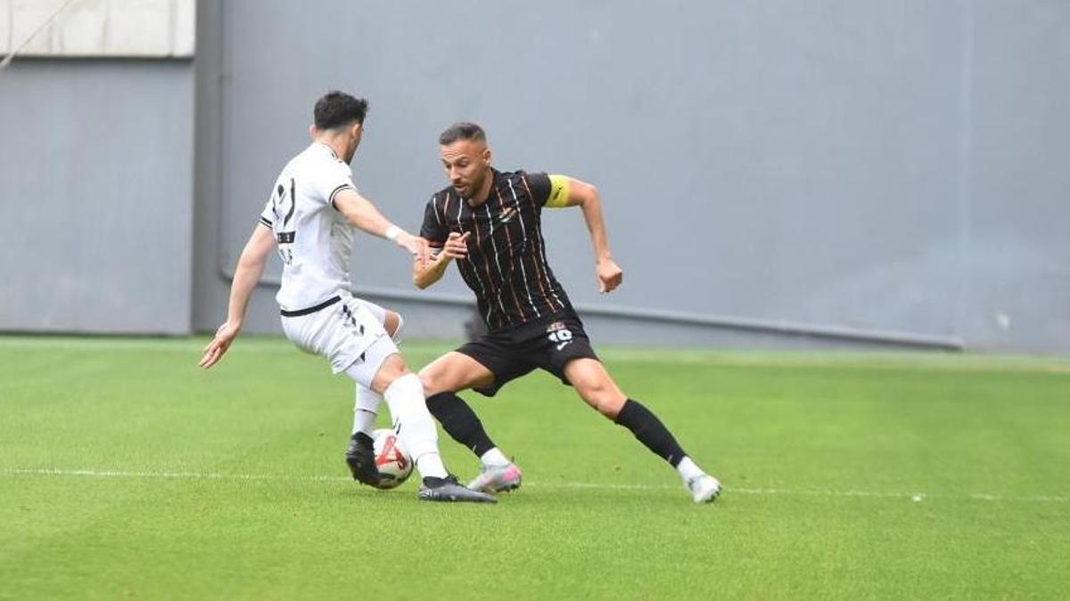 Yasin Öztekin transfer haberini alır almaz yalandı