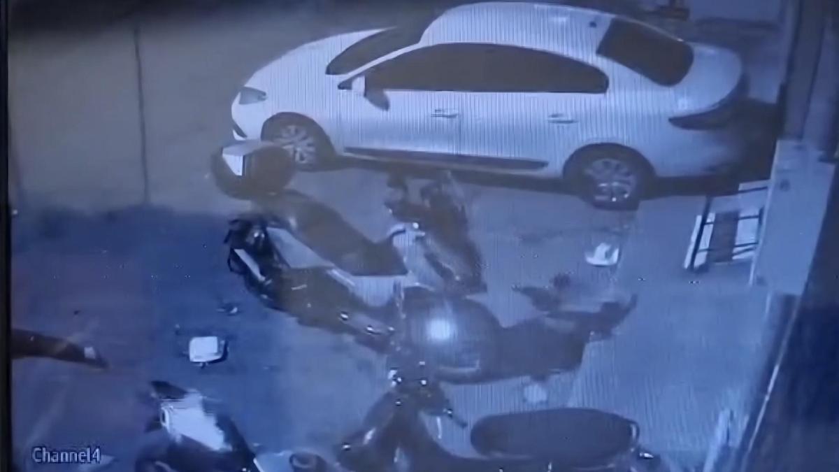 Beyoğlu’nda tartıştığı kişinin motosikletini kundakladı 4 motosiklet yandı: 'Gereksiz yere gaza bastı tartıştık'