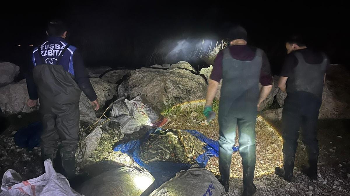 Van'da kaçak avlanan bir ton ölü inci kefali ele geçirildi