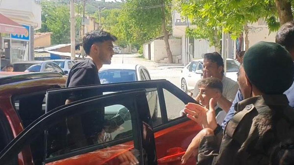 Elazığ'da Beşiktaşlı futbolcunun ehliyetine el kondu