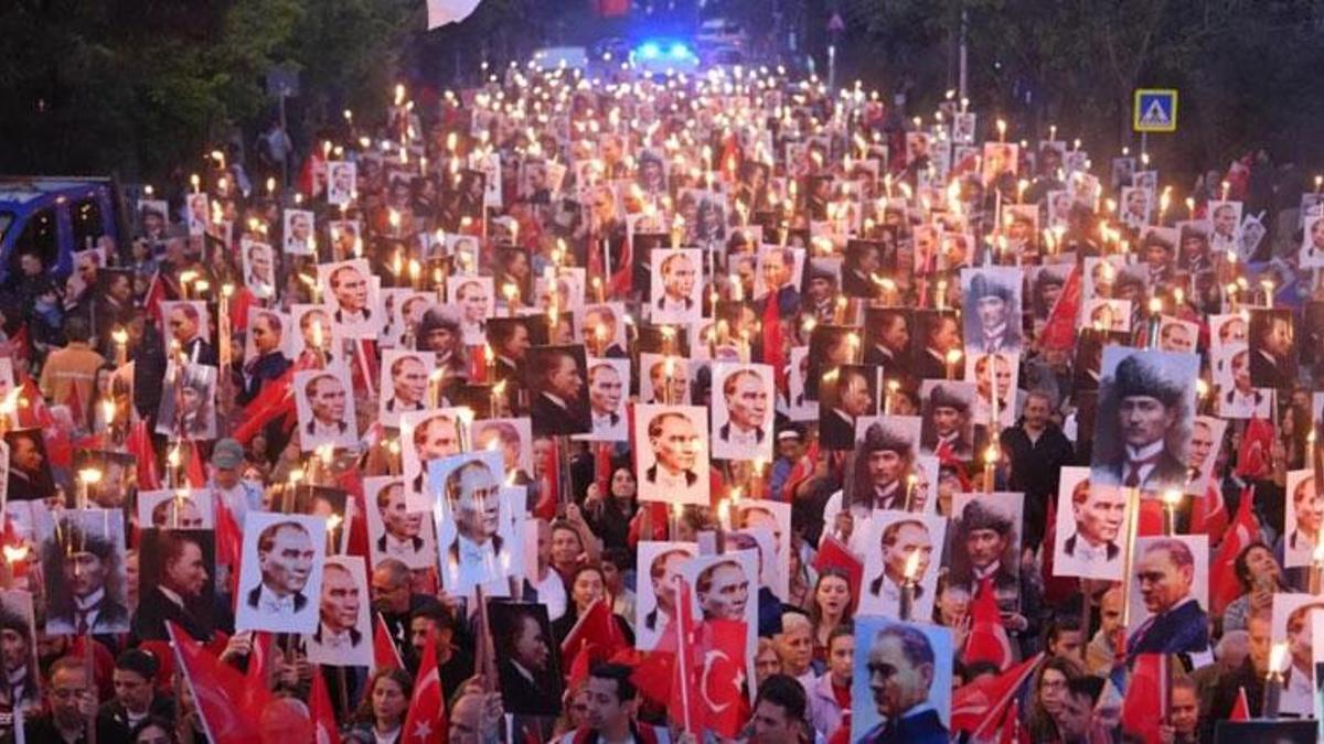 Ataşehir'de 19 Mayıs coşku dolu etkinliklerle kutlandı