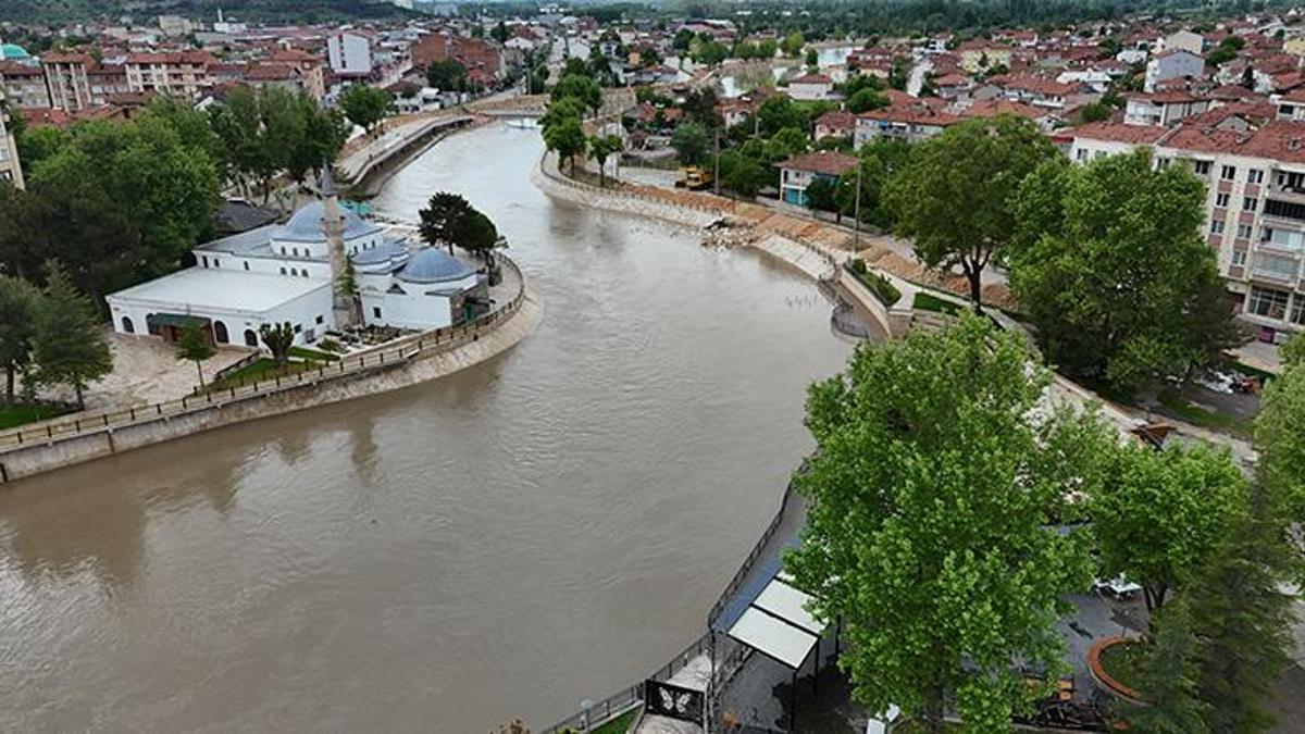 Tokat'ta taşkın riskine karşı tedbir amaçlı 15 mahalle ve 7 köy tahliye ediliyor