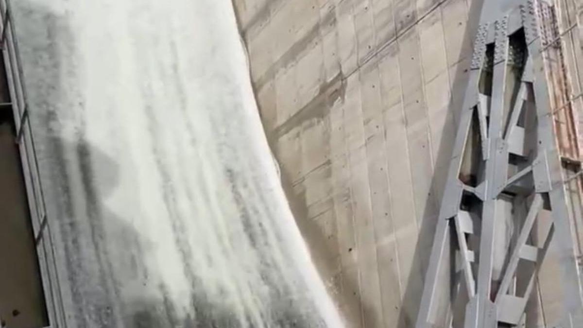 Bolu’daki Köprübajı Barajı'ndan su tahliyesine başlandı