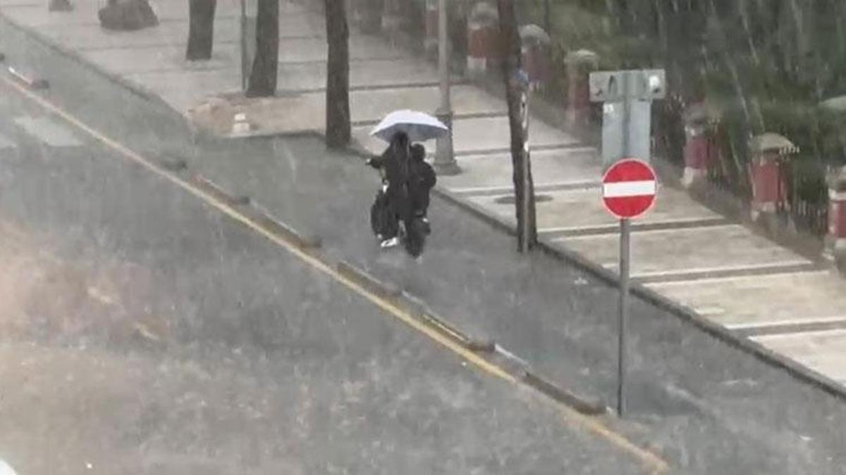 Sağanak ve dolu yağışı Muğla’da hayatı olumsuz etkiledi