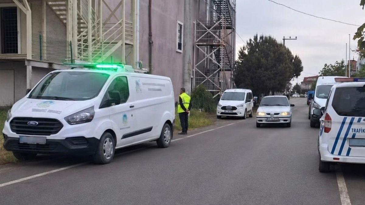 Önce karısının boğazını kesti: Sokak ortasında kendini de öldürdü! 13 yaşında çocuk ihbar etti
