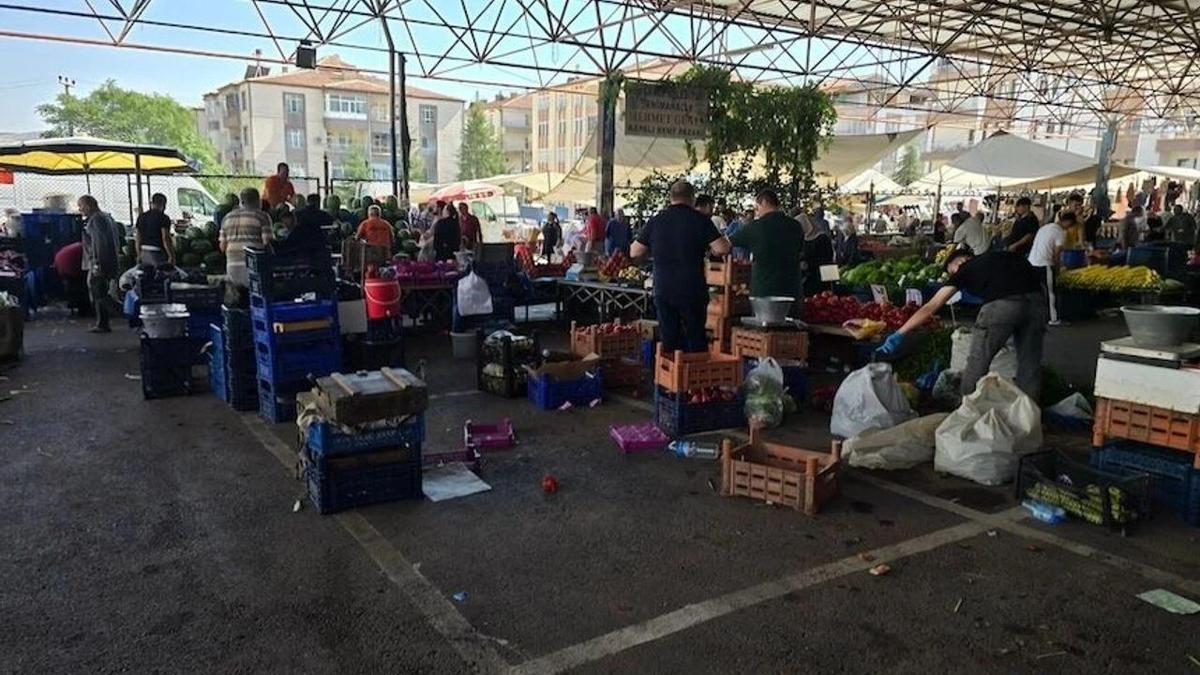Antalya'da semt pazarlarına güncelleme: 9 günlük tatilde hangi pazarlar açık olacak?