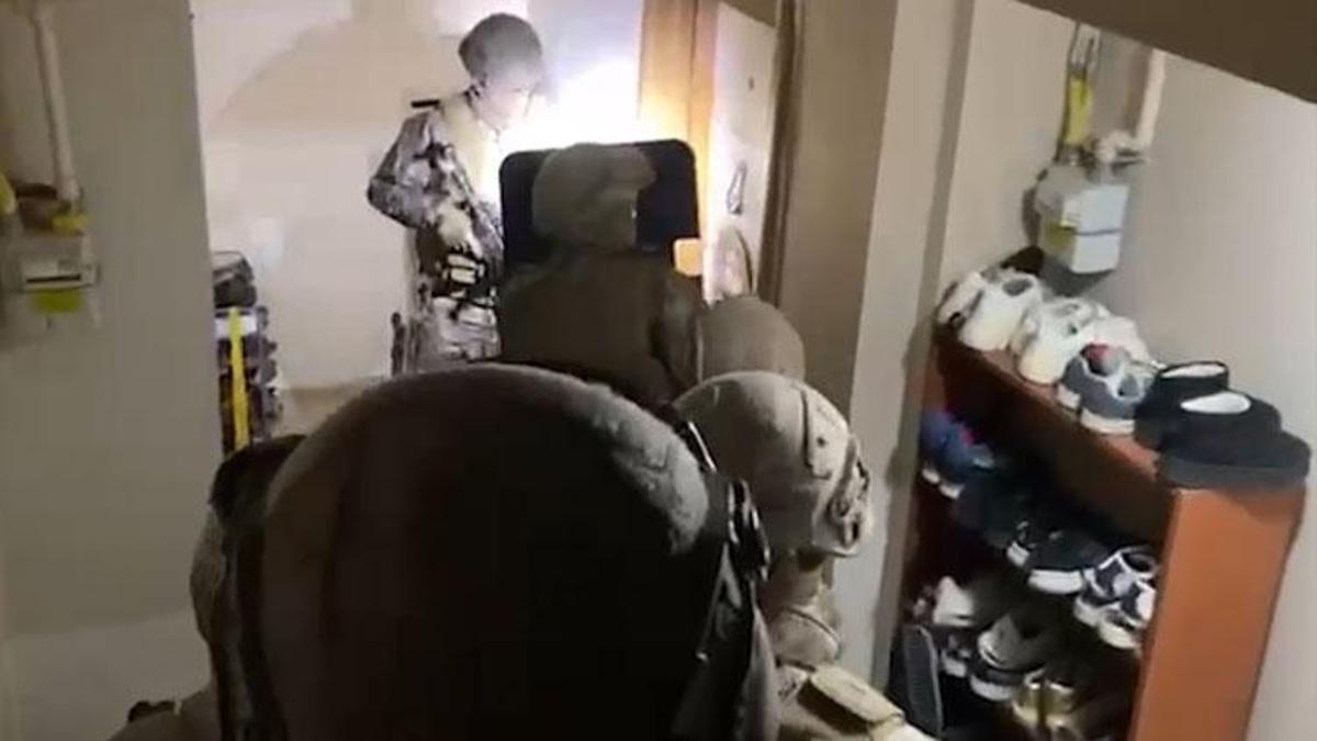 Bursa'da iş insanlarına zorla çek imzalatan suç örgütüne operasyon düzenlendi