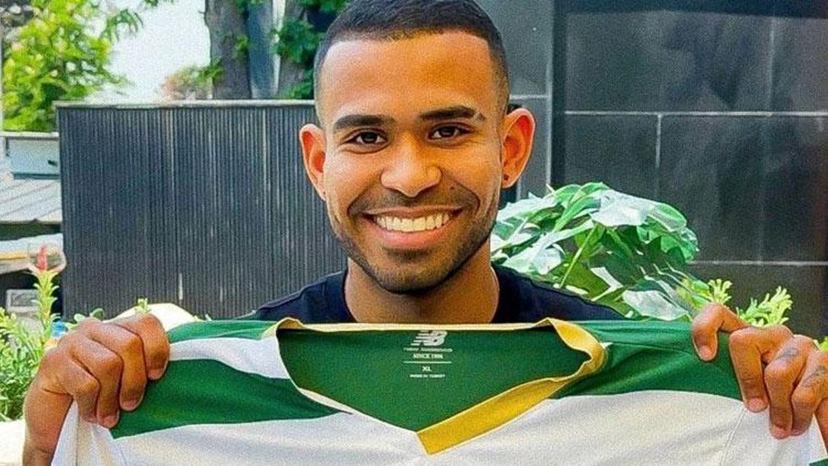 Bursaspor ilk yabancı transferini açıkladı! Kolombiyalı orta saha oyuncusu kadrosuna kattı