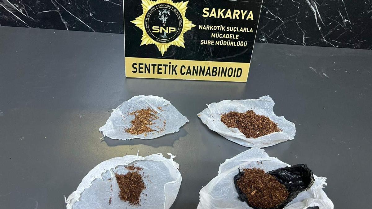 Sakarya’da uyuşturucu madde satıcıları operasyon: 6 tutuklama