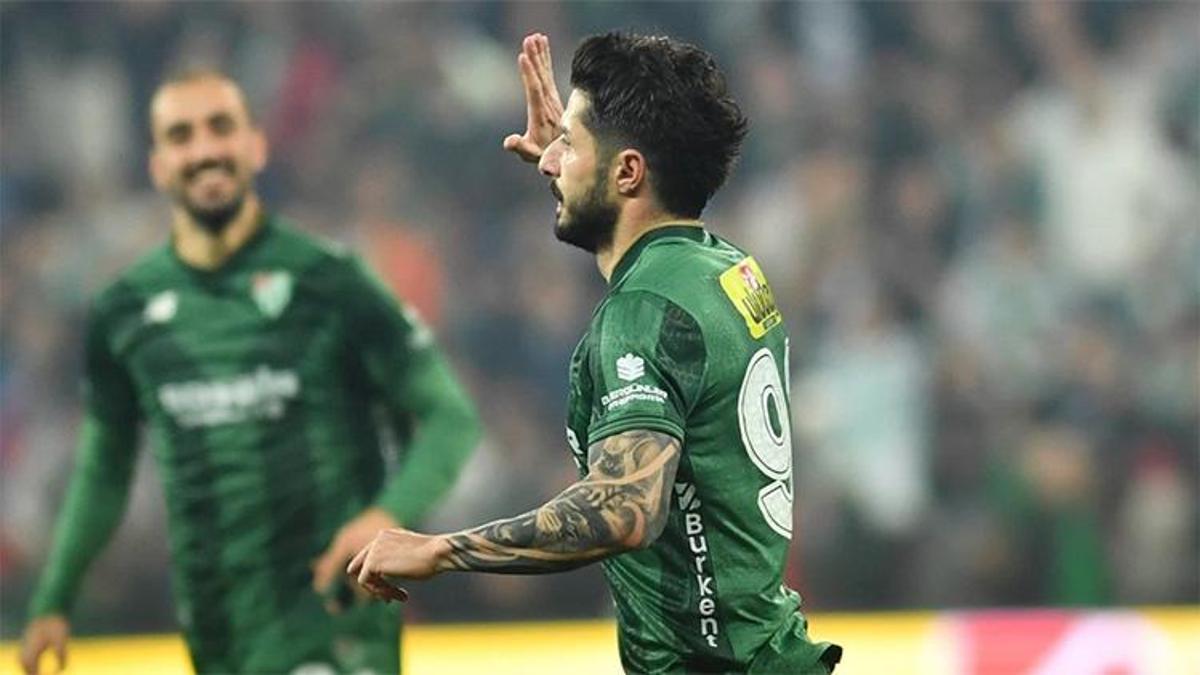 Bursaspor defansı sağlama aldı: Barış Gök ile yola devam!