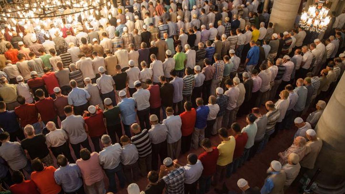 Diyanet takvimi açıkladı: 2026 teşrik tekbirleri ne zaman başlar, nasıl getirilir? Kaç kez söylenir?