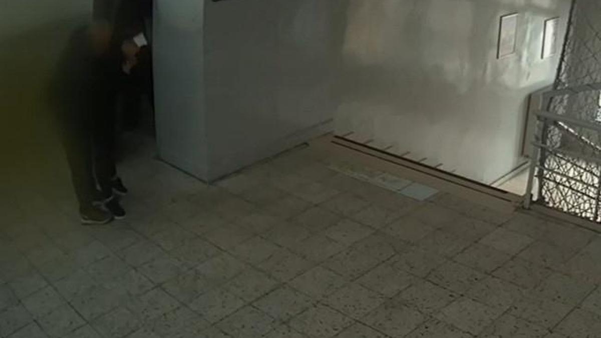Soluk borusuna yemek kaçan öğrenciyi öğretmeni Heimlich manevrası ile kurtardı