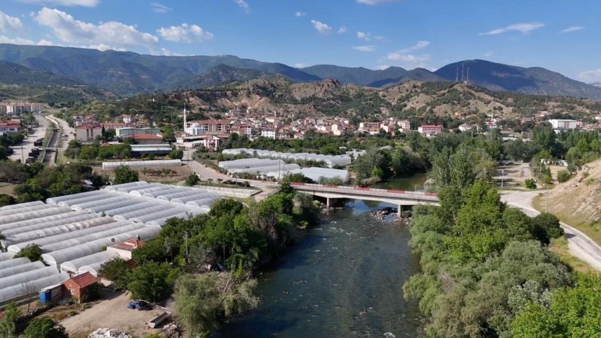 Türkiye'nin en sıcak yeri burası! Bayramın ilk gününde 46 derece görüldü