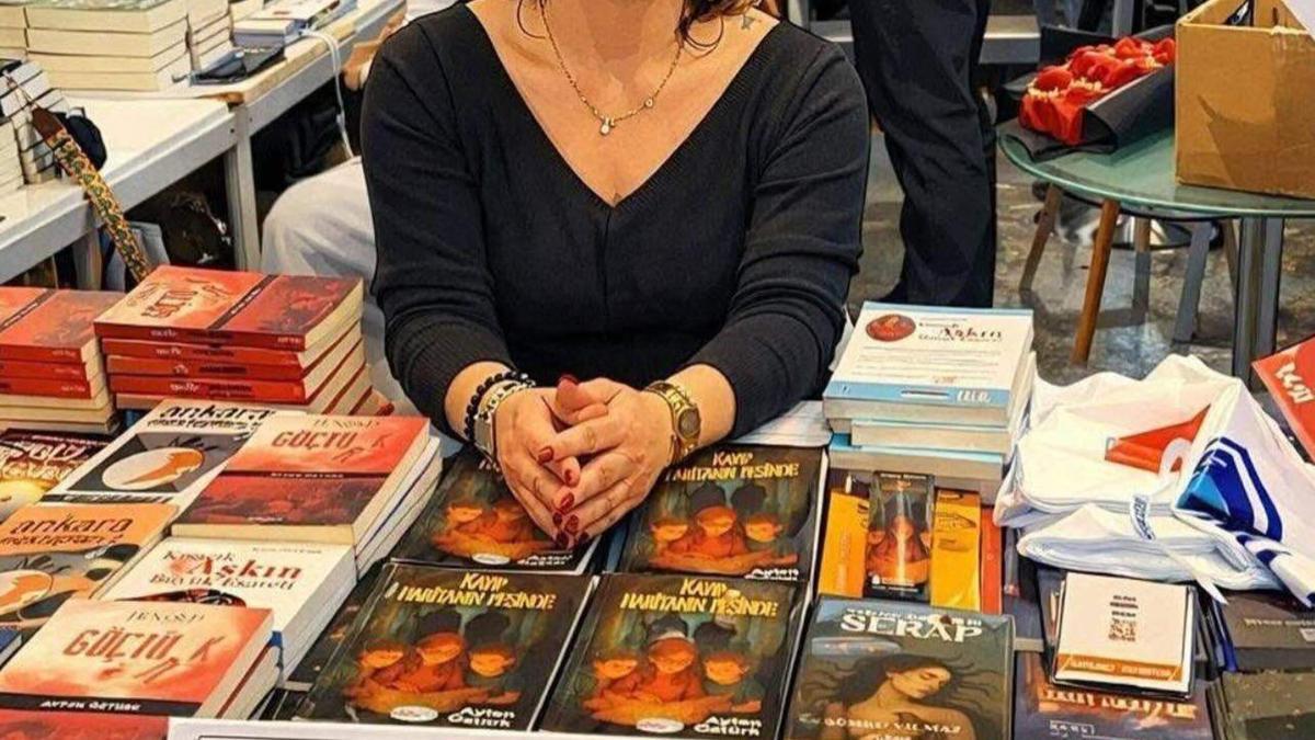 Yazar Ayten Öztürk, yeğeninin bıçaklı saldırısında öldü