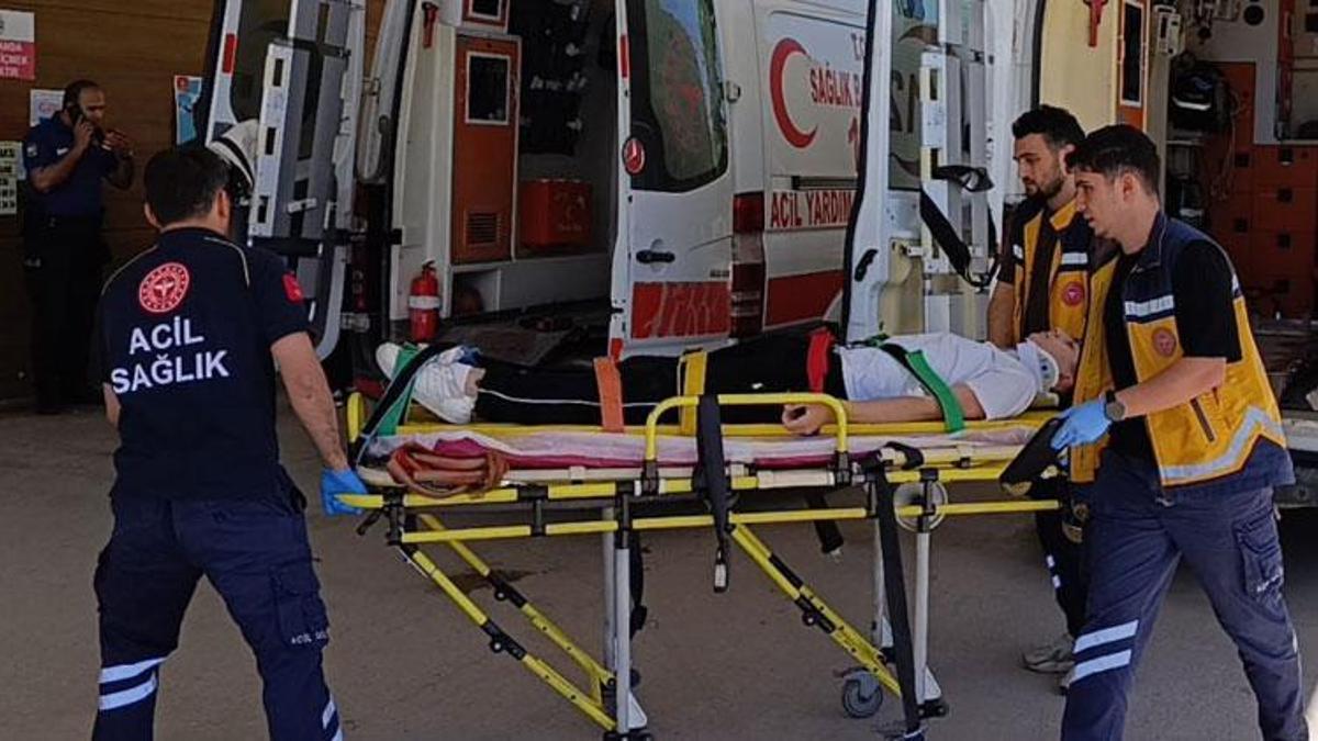 Motosiklet sürücüsü, çarptığı çocuğun yakınları tarafından darbedildi