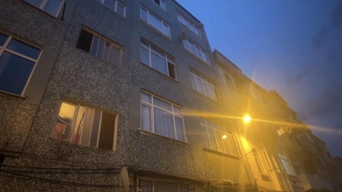 Fatih'te korkunç ölüm: 5'inci kattan düştü kimse oralı olmadı!