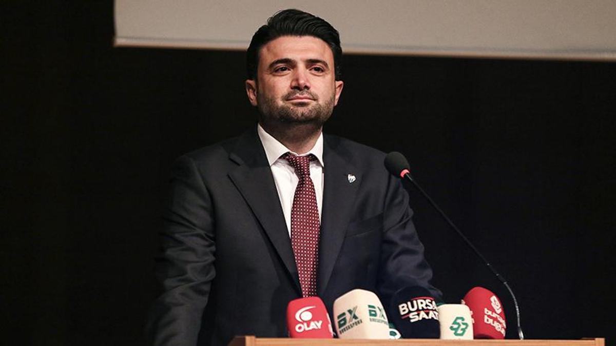 Bursaspor'da Enes Çelik resti çekti: Çıkın, açıklayın
