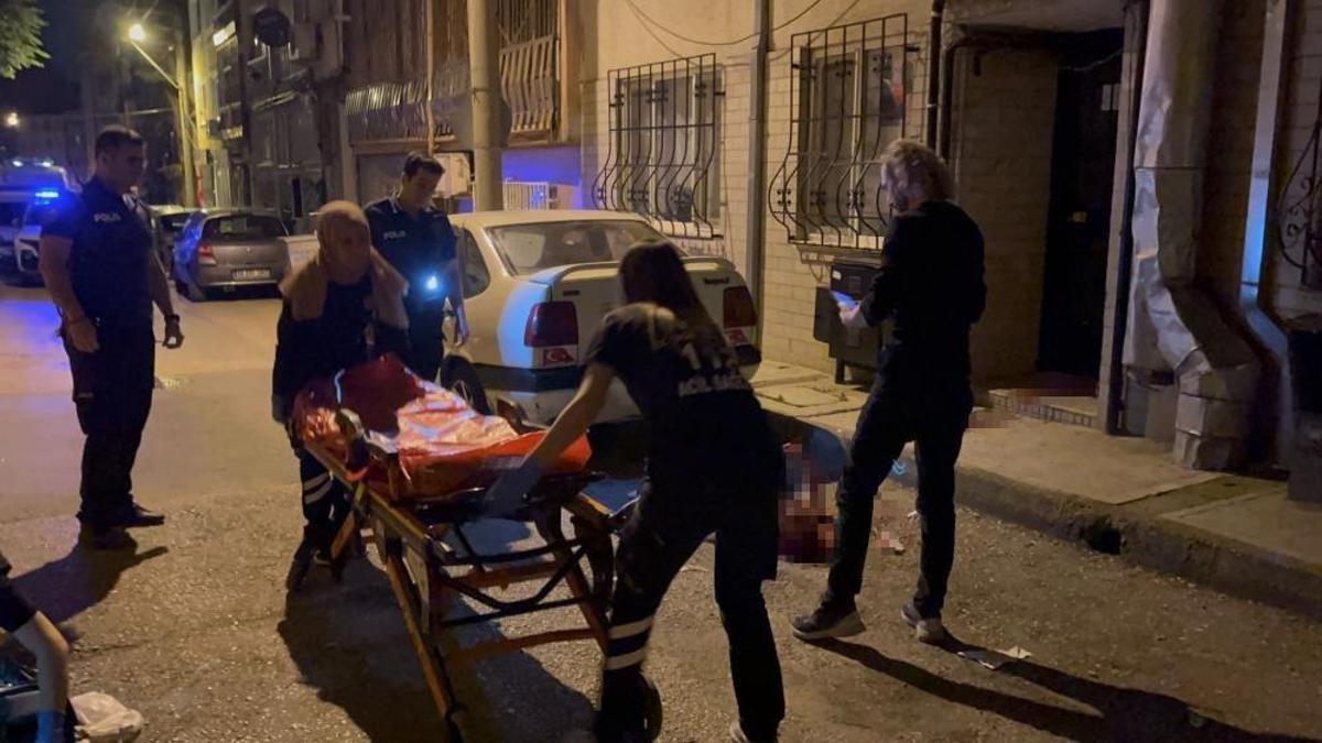Bursa'da annesini bıçaklayıp dehşet saçtı! Ağır yaralı kadın yaşam savaşını kaybetti