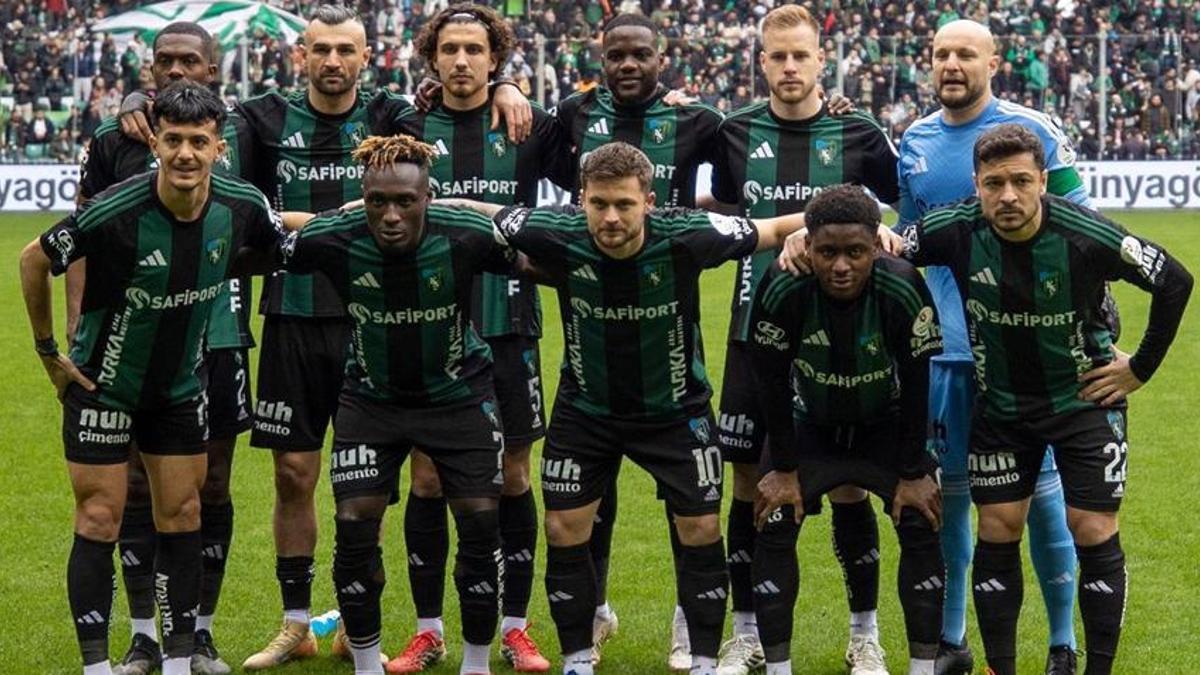 Kocaelispor'da ayrılık! Kaptan resmen veda etti