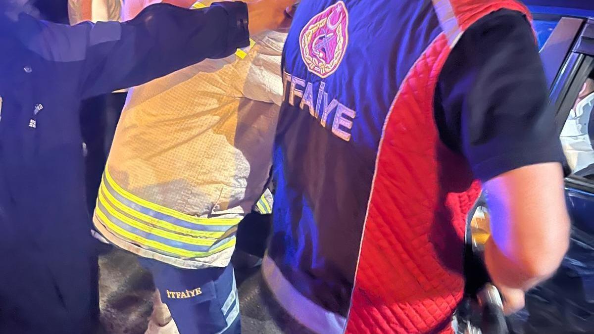 Mardin'de otomobiller çarpıştı: 4 yaralı