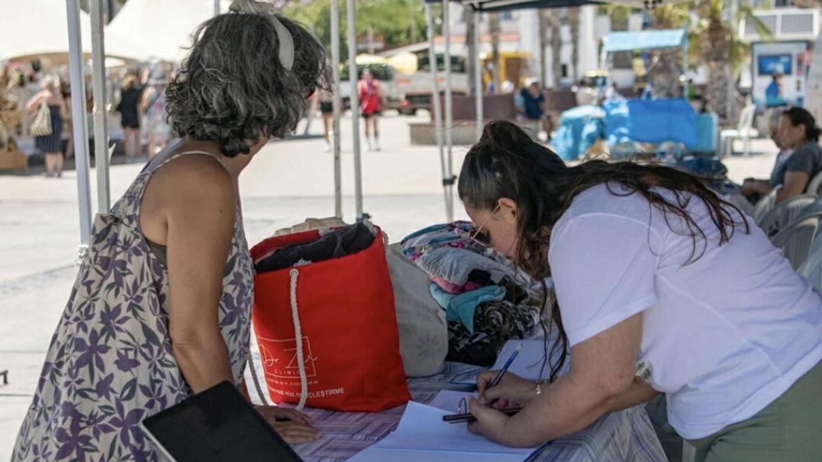 Kuşadası'nda kullanılmayan eşyalar 'Takas Dükkanı' ile yeni sahipleriyle buluştu