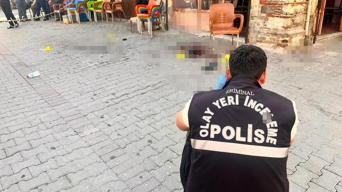 Manisa’da pompalı tüfekli saldırıda 2 kişi yaralandı; o anlar kamerada