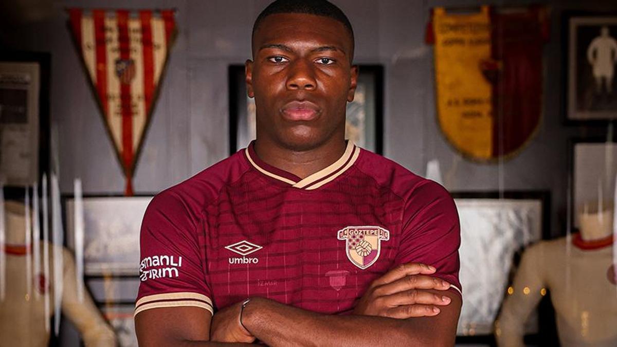 Göztepe'nin yeni Romulo'su Sinclair Armstrong olacak