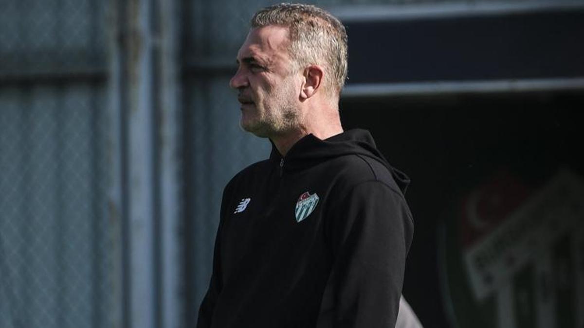 Bursaspor'un eski hocası Süper Lig ekibinin başına geçiyor