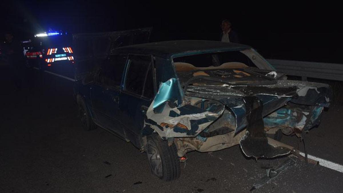 İki otomobilin çarpıştığı kazada 6 kişi yaralandı