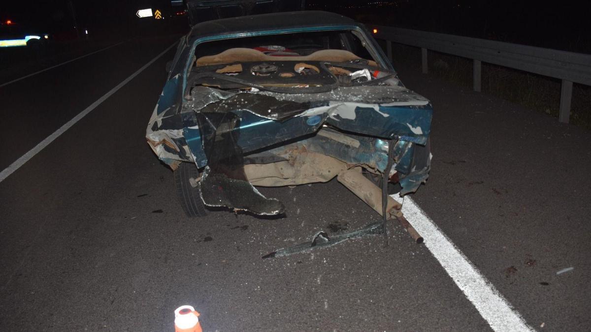 Kırıkkale’de otomobil, arıza yapan otomobile çarptı: 6 yaralı