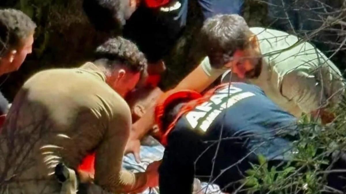 Kayıp Alzheimer hastası, dere yatağında yaralı bulundu