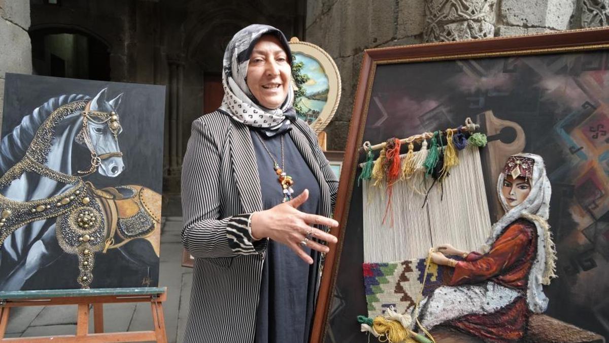 22 yıldır kimsenin dönüp bakmadığı şeyleri topluyor: Atık malzemelerle ezber bozuyor