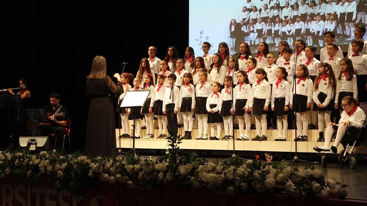 Çocuk Korosu konserine yoğun ilgi