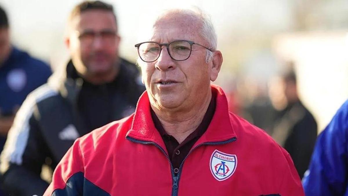 Altınordu’da Seyit Mehmet Özkan şartlarını açıkladı! Her futbolcudan alacak