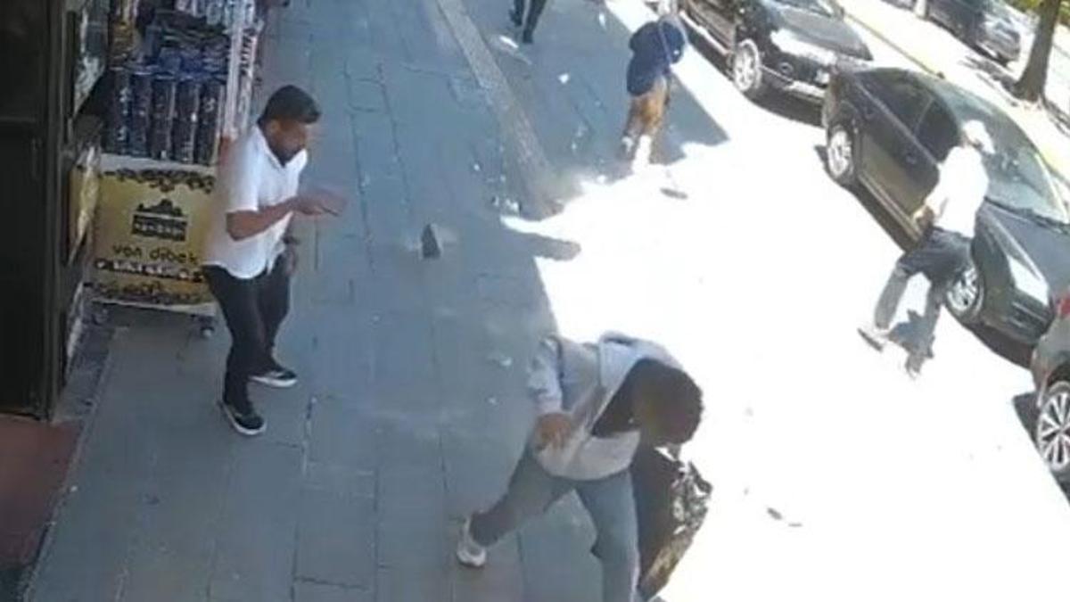 Van'da korku dolu anlar yaşandı! Vatandaşlar saniyelerle kurtuldu