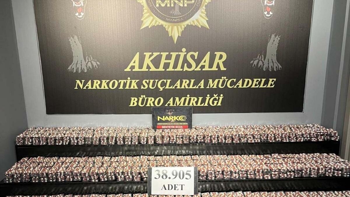 Manisa'da uyuşturucu operasyonunda 21 tutuklama