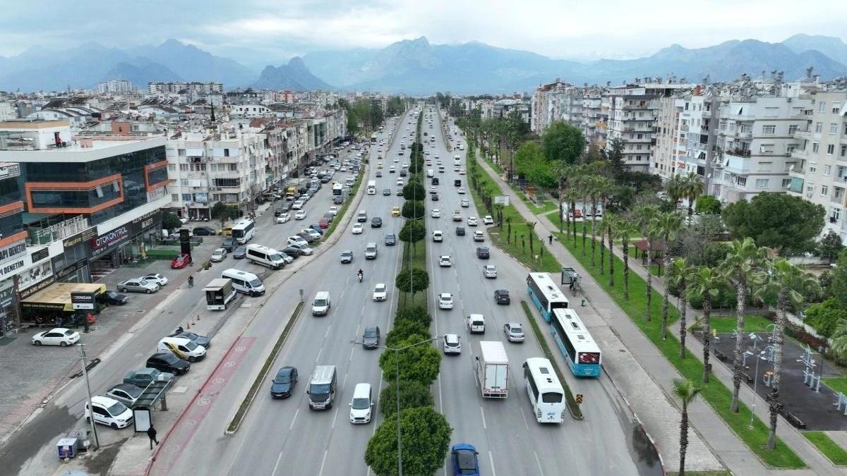 Antalya’da trafiğe dev hamle! Gazi Bulvarı Projesi başladı