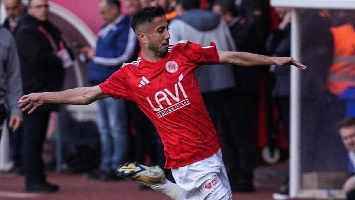Elazığspor transferde mutlu sona ulaştı! Sol bekle anlaşma tamam