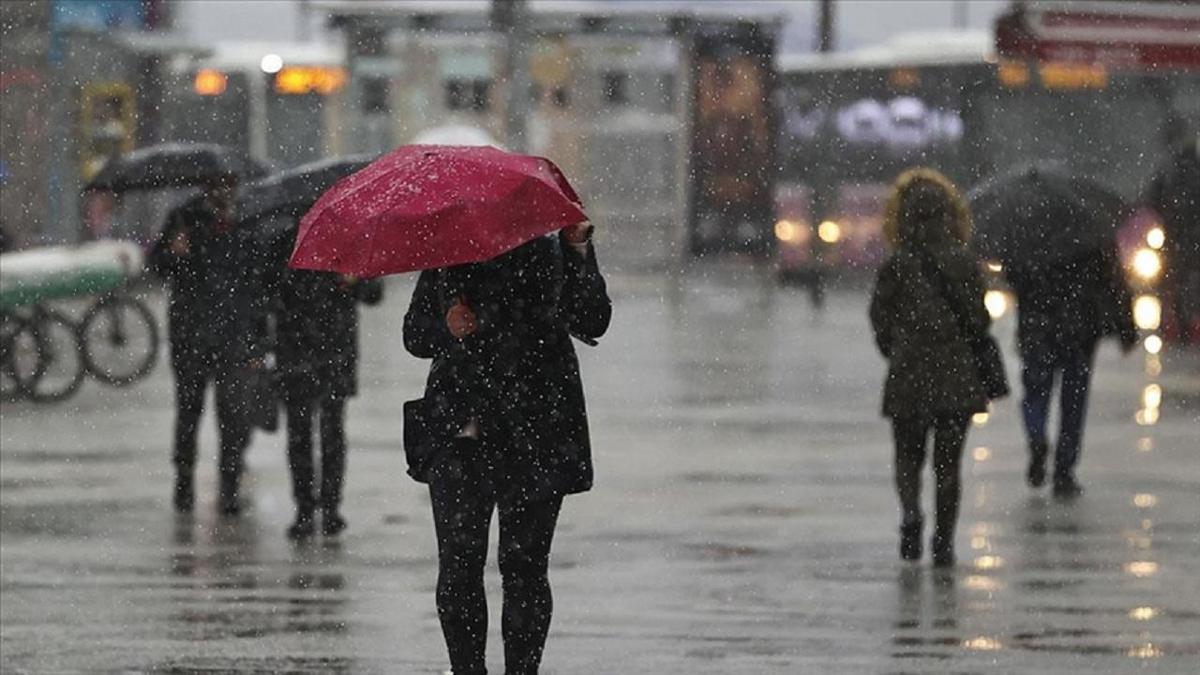 Meteoroloji’den hafta sonu alarmı: Sıcaklık birden düşecek! Yıldırım ve ani sel riski kapıda