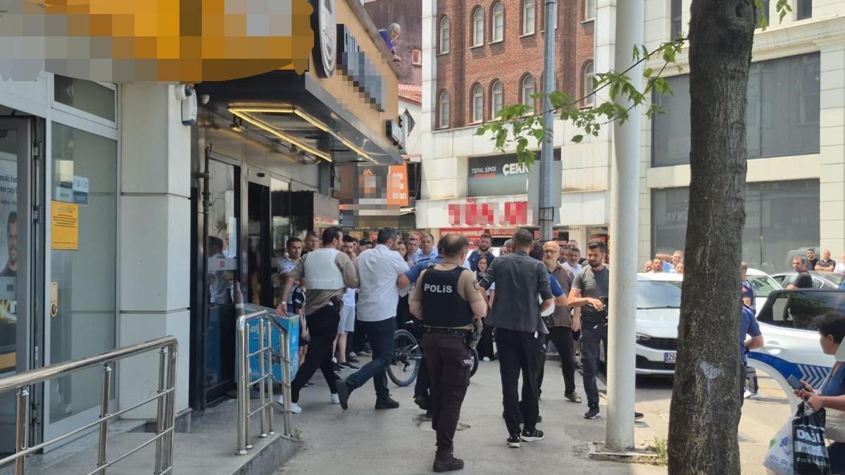 Evi haczedilince banka şubesinde silahla ateş açan şüpheli tutuklandı