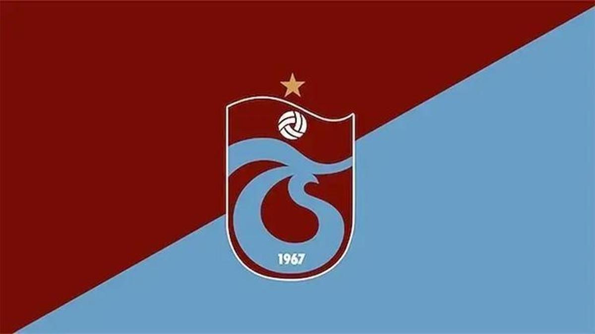 Trabzonspor'dan Napoli'de şov! Yeni formalar görücüye çıktı