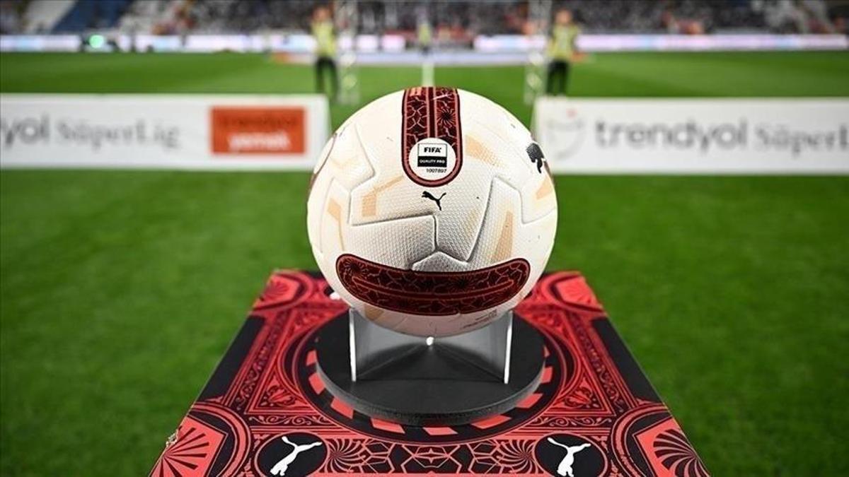 Harcama limitleri açıklandı mı? Galatasaray'ın harcama limiti ne kadar? Fenerbahçe'nin harcama limiti ne kadar? Beşiktaş'ın harcama limiti ne kadar? Trabzonspor'un harcama limiti ne kadar? Süper Lig'de yeni sezon harcama limiti belli oldu mu?