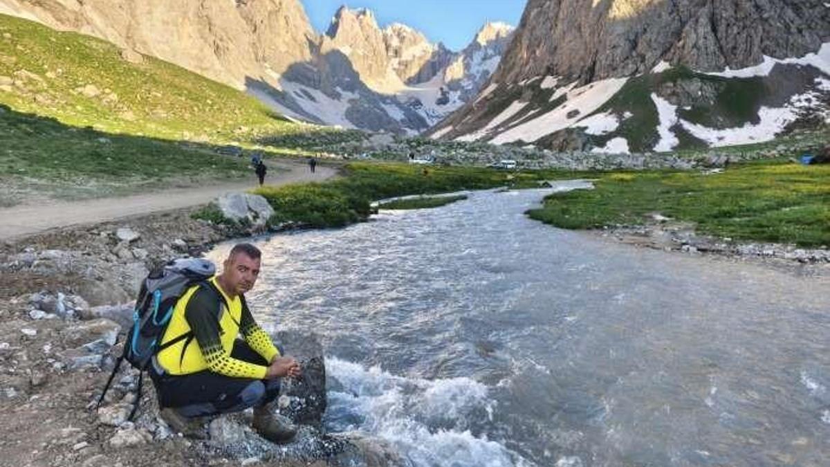 Türkiye'nin dört bir yanından akın ediyorlar! Doğaseverleri hayran bırakıyor