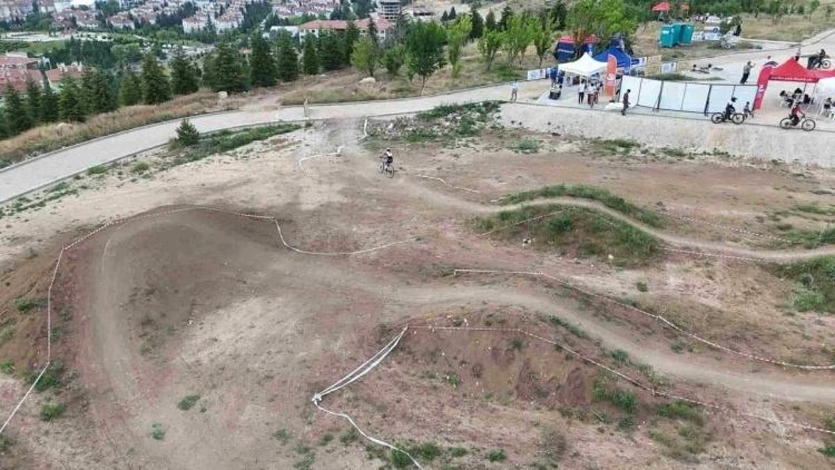 Eskişehir'in yeni parkı Yenikent Mahallesi'nde açılacak!